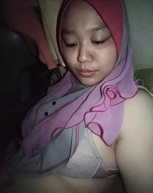 Jilbab SMP Viral Rahasia Di Balik Meja Kerja Not Many Know