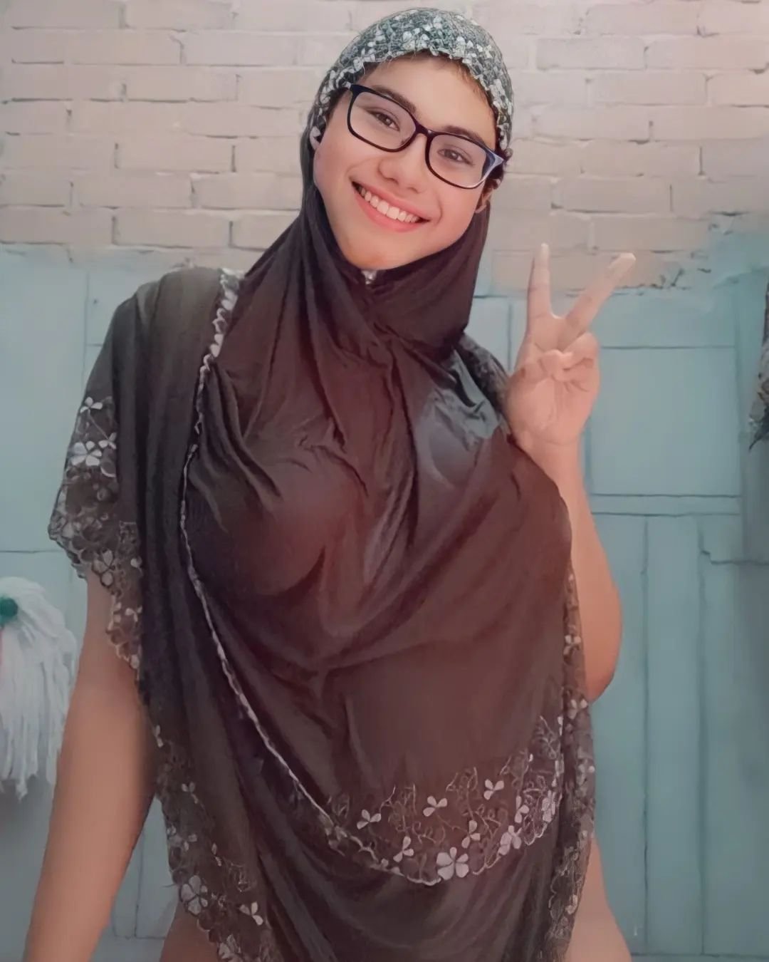 20 Bök3p ABG Viral on Social Media in 2026 Kacamata Mukenah Hitam Ukhti Masih Orisinil Belajar Bareng Om Agar Bispaaak Wiwik of All Time Trending