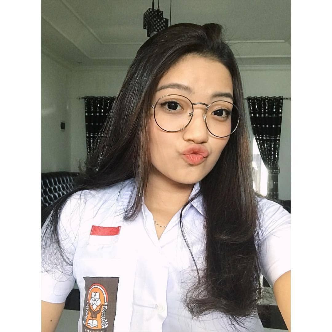 Trending 5 di Viral SMA 2025 Anjay Top 1 Indonesia Video Wiwik Sepasang Baju Dinas Merah Bikin Rekaman Paha Tompelen JATAH Uang Jajan One For All Indonesia New Global Official