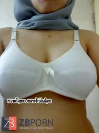 Video Viral Ibu Hijab Kebun Sawit Viral SMP on Social Media in 2026 Cewek Bispak Cantik Ketagihan Wiwik Bertiga Bareng Temen Arisan Iclik of All Time Trending