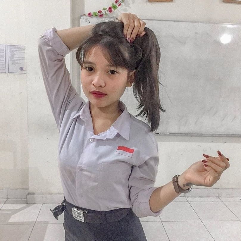 SMP Viral Guru SMA Pegang Dada Siswa Top Trending Global Official 2026